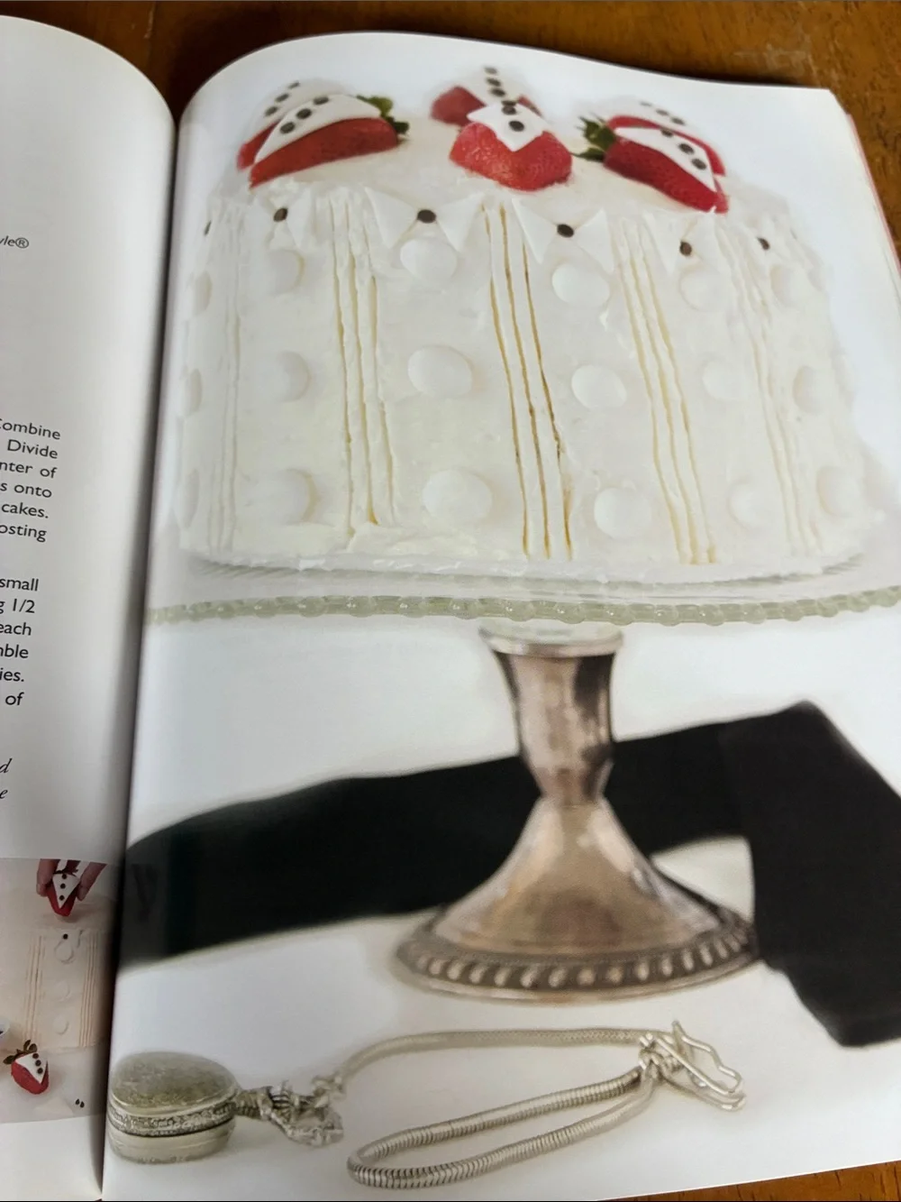 Semi-Homemade Desserts Cookbook - Sandra Lee